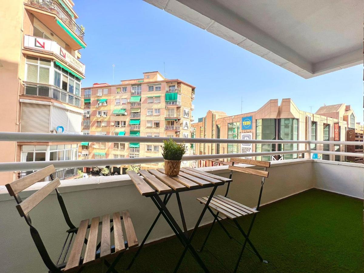 Scala & Balcony By Ele Apartments مالقة المظهر الخارجي الصورة