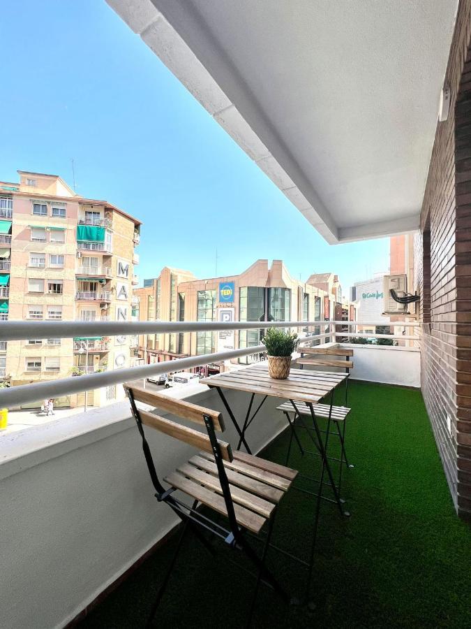 Scala & Balcony By Ele Apartments مالقة المظهر الخارجي الصورة